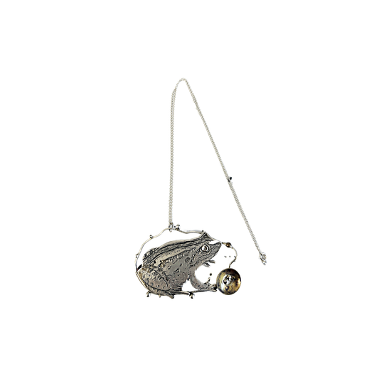 MELISSA STANNARD | ‘Striped Marsh Frog – Limnodynastes Peronii’ | Sterling silver pendant with patina, brass and copper