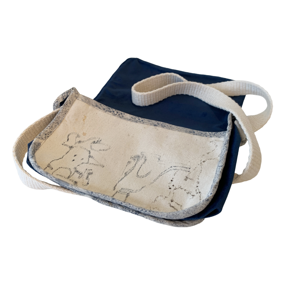 JULIE POULSEN | 'Kim Bag #8' | Cairns Made: Kim Style Handbag