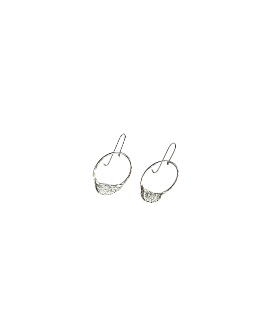 KATE HUNTER | 'Half Moon Bay’ | Earrings | 925 silver / French ear wire