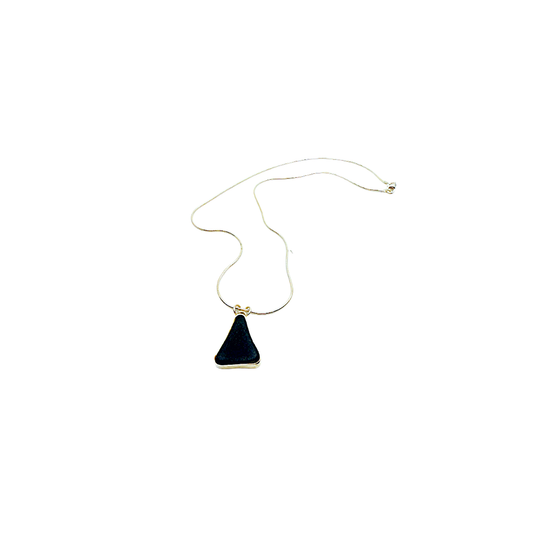 BREATH AND ESSENCE | ‘Sea Glass (dark green)’ triangle necklace | Sterling silver