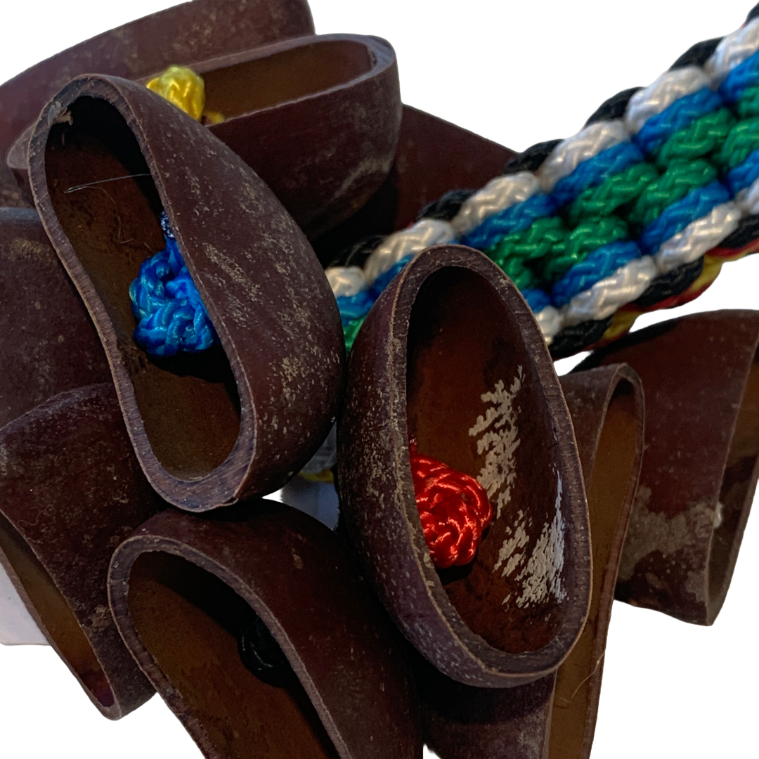 WILLIAM SAVAGE | Kulap (Gorr) Medium | Two Flag | Burney bean seed + rope