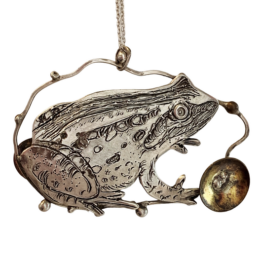 MELISSA STANNARD | ‘Striped Marsh Frog – Limnodynastes Peronii’ | Sterling silver pendant with patina, brass and copper