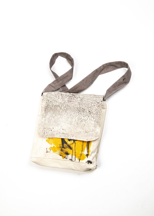 JULIE POULSEN | ‘Curlew on Mudflats #2’ | Cairns Made: satchel style handbag