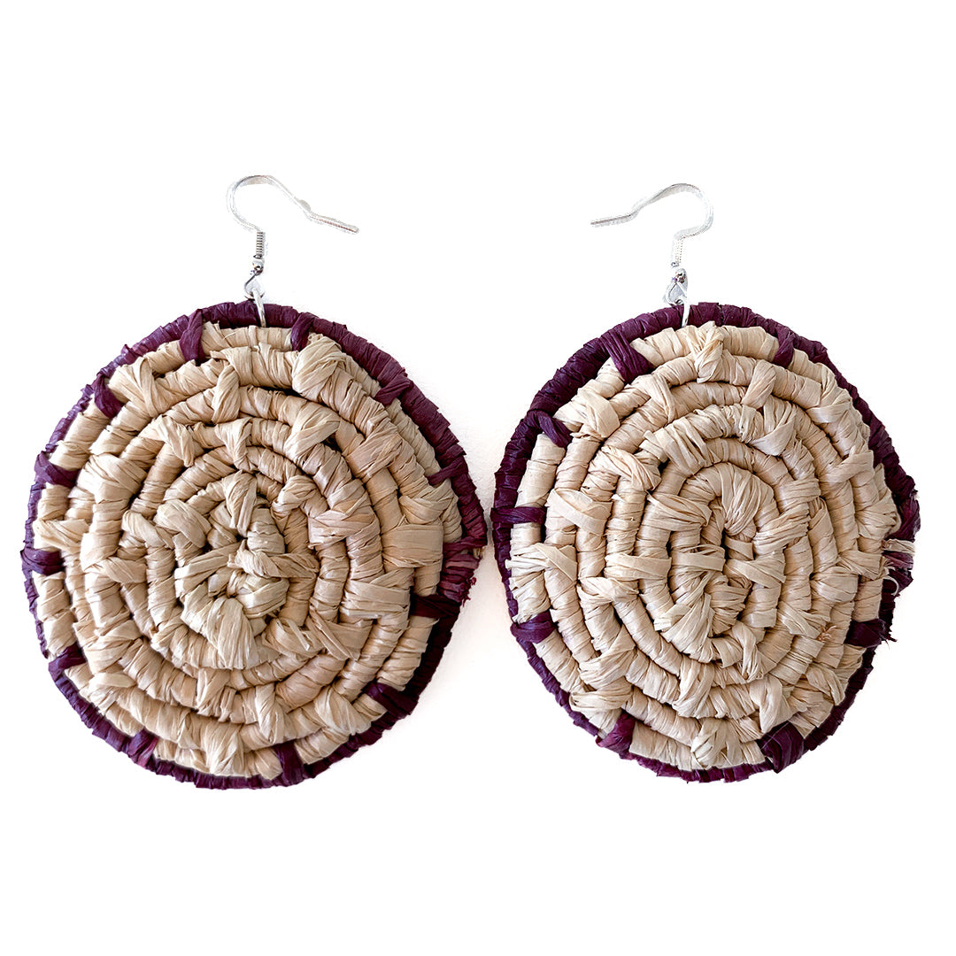 Tandanya National Aboriginal Cultural Institute  To coincide with  Tandanyas Kunmayali Textiles Exhibition and in collaboration with Injalak  Arts we have a new selection of Pandanus Woven Earrings The perfect  Christmas gift