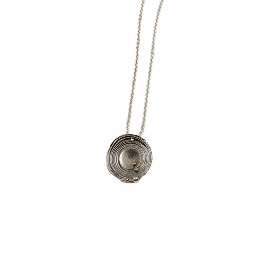 KATE HUNTER | ‘Dark Pool’ oxidised pendant | 925 silver / 10.2g | 18k gold | 50 cm chain