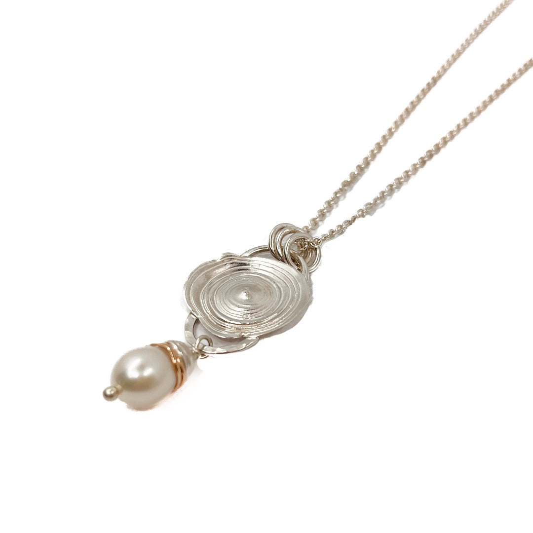 KATE HUNTER | ‘Pearl Pool’ pendant | Sterling silver 10.4g | 12k gold / fresh water pearl