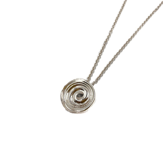 KATE HUNTER | ‘Swirl Pool’ small pendant  | 925 silver / 8.2g | 50 cm chain